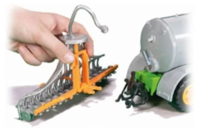 SIKU 2270 Fasswagen 1:32 4 SIKU 2270 Fasswagen 1:32 – Bild 2