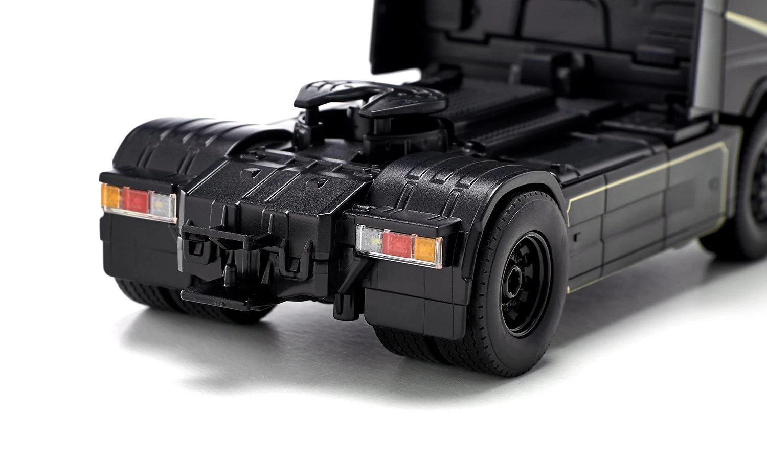 Siku Volvo FH16 Mit Bluetooth App-Steuerung Und Fernsteuermodul 3 Siku Volvo FH16 Mit Bluetooth App-Steuerung Und Fernsteuermodul – Bild 2